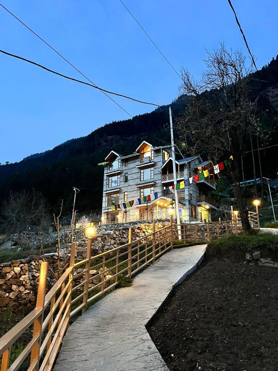 فندق The Rohtang Chalet مايالي المظهر الخارجي الصورة