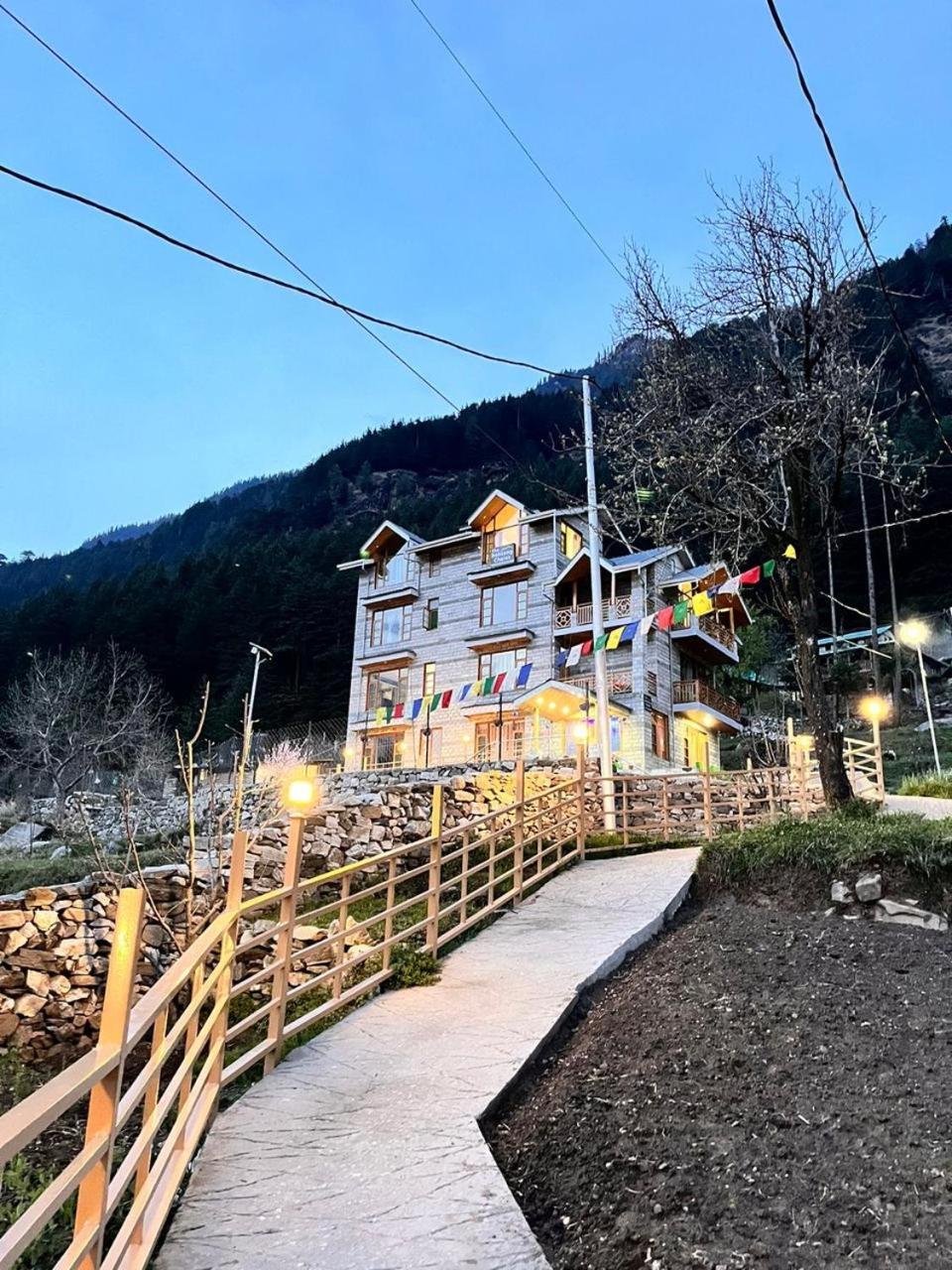 فندق The Rohtang Chalet مايالي المظهر الخارجي الصورة